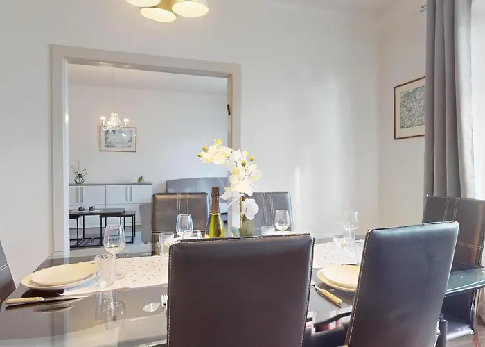 Clemenceau Avec Parking