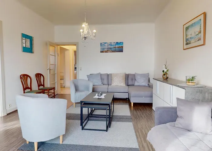 Clemenceau Avec Parking Apartment *