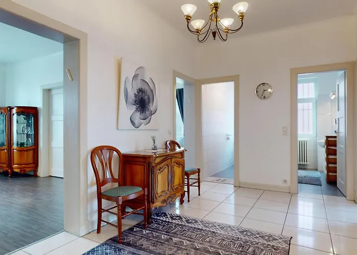 Apartment Clemenceau Avec Parking *