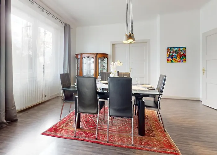 Clemenceau Avec Parking Apartment *